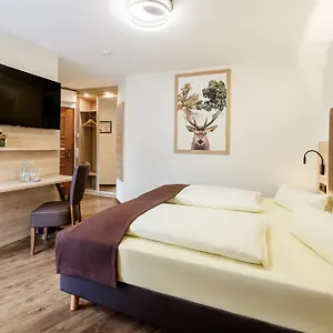 Hotel Alte Scheune ***